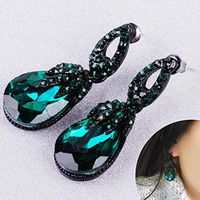 1 Pair Green Crystal Teardrop Shape Rhinestone Earrings Ear Stud Eardrop Dangler Best Jewerly Women Fashion Cheap Bright Novelty Pendant Girls Prom Bangle