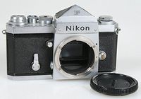 NIKON F SLR FILM CAMERA BODY ONLY W/ EYE LEVEL PRISM & BODY CAP