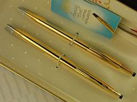Cross Century Classic Made in the USA 14k Gold Filled /Rolled Gold Ball Pen and Pencil. This is quality at its Best from Lincoln, Rhode Island, in Original leather and gold gift box by Cross