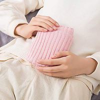 Classic Rubber Transparent Hot Water Bottle with Knit Cover -500ML Hot Water Bottle Winter Warm Rubber Bag Knit Covers Relaxing Warmer-Gift forChristmas, Valentine's Day (12 X 18 X 5 cm, Pink)