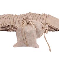 AllGoodWare 40 Pieces Burlap Bags Drawstring, 5.1 × 6.9 inch Wedding Favor Bag Candy Pouch Party Favor Snacks Crafts Present Christmas