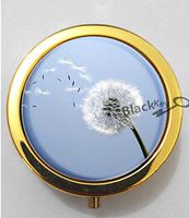 BlackKey Beautiful Dandelion Seed 3-Compartment Decorative Pocket Gift Box Case Organizer for Pill, Color 2 -1590