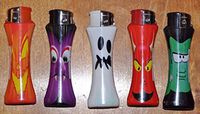 HALLOWEEN 25 X NULITE HALLOWEEN Curve Lighters/Electronic Refillable Lighter