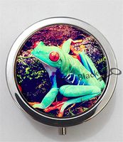 BlackKey Frog 3-Compartment Decorative Pocket Gift Box Case Organizer for Pill, Color 1 -2046