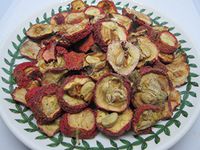 Hawthorn Berry - Fructus Crataegi Loose Dried Slice from 100% Nature (32 oz)