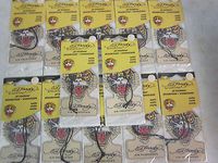 ~ 100 ~ ED HARDY ~ VANILLA SCENT ~ HANGING CAR TRUCK SUV HOME AUTO AIR FRESHENER
