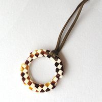 Dirocca Celluloid Magnifier Glass Necklace Magnifying Pendant Made in Japan - Circle, Brown