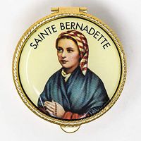 Lourdes Pill Box Depicting Saint Bernadette Soubirous Catholic Tablet Medication Box & Lourdes Prayer Card