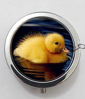 BlackKey Animal Duck 3-Compartment Decorative Pocket Gift Box Case Organizer for Pill, Color 1 -1799