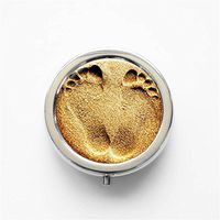 RhyNSky Footprints in The Sand Mini Portable Pocket Purse Pill Box Case Pillbox, 3 Compartments, Silvery, 148