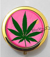 BlackKey Multicolor Marijuana Weed Leaf 3-Compartment Decorative Pocket Gift Box Case Organizer for Pill, Color 2 -328