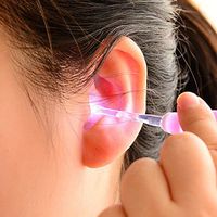 Great Little Clinical Tool!2 Pcs Flashlight LED Safe Ear Pick Earwax Removal Cleaner For Baby Care