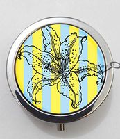 BlackKey Lily Flowers 3-Compartment Decorative Pocket Gift Box Case Organizer for Pill, Color 1 -1543