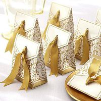 Baost 50pcs Creative Golden Silver Wedding Favour Gift Paper Box Candy Favor Boxes with Ribbon Wrap Boxs Bag for Gift Candy Treat Cupcake Packing Box Wedding Party Favors Golden