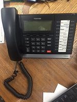 Toshiba IP5132-SD IP Telephone w/ handset (Renewed)