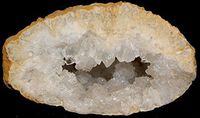 Quartz Raw Geode Crystal Piece Natural 130mm QG1818