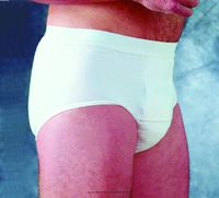 84BH00MEA - HealthDri Mens Heavy Briefs Medium