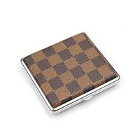MINRUIGONGMAO Cigarette Case, Creative Metal Sticker Leather Cigarette Case, Cigarette Case, Can Hold 20 Cigarettes, Creative Gift for Smokers, Brown Supply Cigarette Case