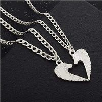 Gifts Silver Plated Charm Couples Wolf Pendant Best Friend Jewelry Necklace Woman Stylish For gift Lovely Cheap Women Aesthetic Fashionable Womens Beads