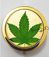 BlackKey Multicolor Marijuana Weed Leaf 3-Compartment Decorative Pocket Gift Box Case Organizer for Pill, Color 2 -325