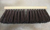 16" BRONCO FLOOR BRUSH