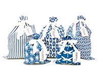 Appleby Lane Reusable Fabric Gift Bags (Standard Set, Blue) Set of 5 Bags, Three 12x16 inch and Two 8x10 in Bags