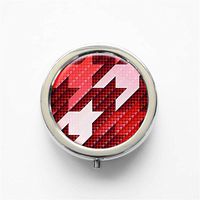 RhyNSky Houndstooth Hounds Tooth Pattern Mini Portable Pocket Purse Pill Box Case Pillbox, 3 Compartments, Silvery, 9