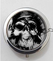 BlackKey Pirate Skull Crossed Swords Pattern 3-Compartment Decorative Pocket Gift Box Case Organizer for Pill, Color 1-93