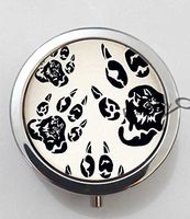 BlackKey Tribal Aztec Wolf Tribal Animal face 3-Compartment Decorative Pocket Gift Box Case Organizer for Pill, Color 1 -1050