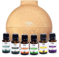 Vida Essentials Essential Oils and Diffuser Gift Set - USDA Organic, 100% Pure, Therapeutic Grade - Lavender, Tea Tree, Eucalyptus, Lemon, Sweet Orange, Peppermint (Light Wood)