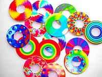 Rainbow Symphony Diffraction Grating - Rainbow Peepholes, Package of 25