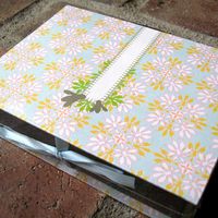 Signature Line Boxed Honey Bees Notecards in Blue | Rungtong & Co. Stationery Line