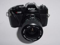 Vivitar V2000 35mm Film Camera w/ 28-70mm 1:4 Macro Lens