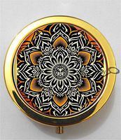 BlackKey Bohemian Pattern 3-Compartment Decorative Pocket Gift Box Case Organizer for Pill, Color 2 -2075