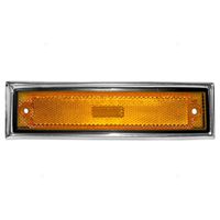 Drivers Front Signal Side Marker Light Replacement with Chrome Trim for Chevrolet GMC Pickup Truck SUV 915557