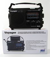 Voyager Dynamo Radio w Light
