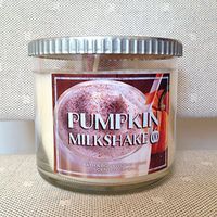 Bath and Body Works PUMPKIN MILKSHAKE 3 wick Scented Candle 14.5 OZ