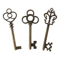 Mixed Set of 30 Skeleton Keys with Antique Style Bronze Brass Skeleton Castle Dungeon Pirate Keys for Birthday Party Favors, Mini Treasure Toy Gifts, Medieval Middle Ages Theme