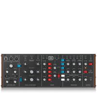 BEHRINGER Synthesizer (MODELD)
