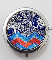 BlackKey Boho Drawing 3-Compartment Decorative Pocket Gift Box Case Organizer for Pill, Color 1 -1056