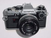 Olympus OM-10 OM10 35mm Manual Focus Film Camera And Lens Combo
