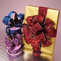 Krafty Klassics 1 Roll of Crushed Satin Wired Ribbon (1 1/2' Width x 10 Yds, Old Gold)