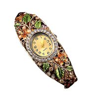 AmyDong Women Retro Diamond Bracelet Watch Women Bangle Crystal Flower Bracelet Quartz Watch Wristwatc (Gold)
