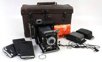 Graflex Century Graphic 2x3 Camera with Accessories in Case