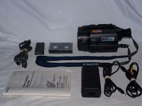 Sony CCD-TRV25 Camcorder Handycam Vision Color LCD Monitor