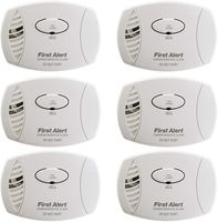 First Alert CO605 Plug-in Carbon Monoxide Detector with Battery Backup - 6 Pack