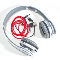White Bluetooth Stereo MP3 Headset High Definition On-Ear Headphones