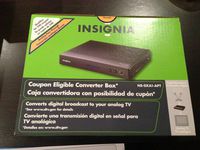 Insignia Digital to Analog Converter Box NS-DXA1-APT