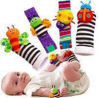 Foot Finders & Wrist Rattles for Infants Developmental Texture Toys for Babies & Infant Toy Socks & Baby Wrist Rattle - Newborn Toys for Baby Girls & Boys. Baby Boy Girl Toys 0-3 3-6 & 6 to 12 Months