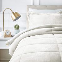 AmazonBasics Ultra-Soft Micromink Sherpa Comforter Bed Set - Twin, Cream